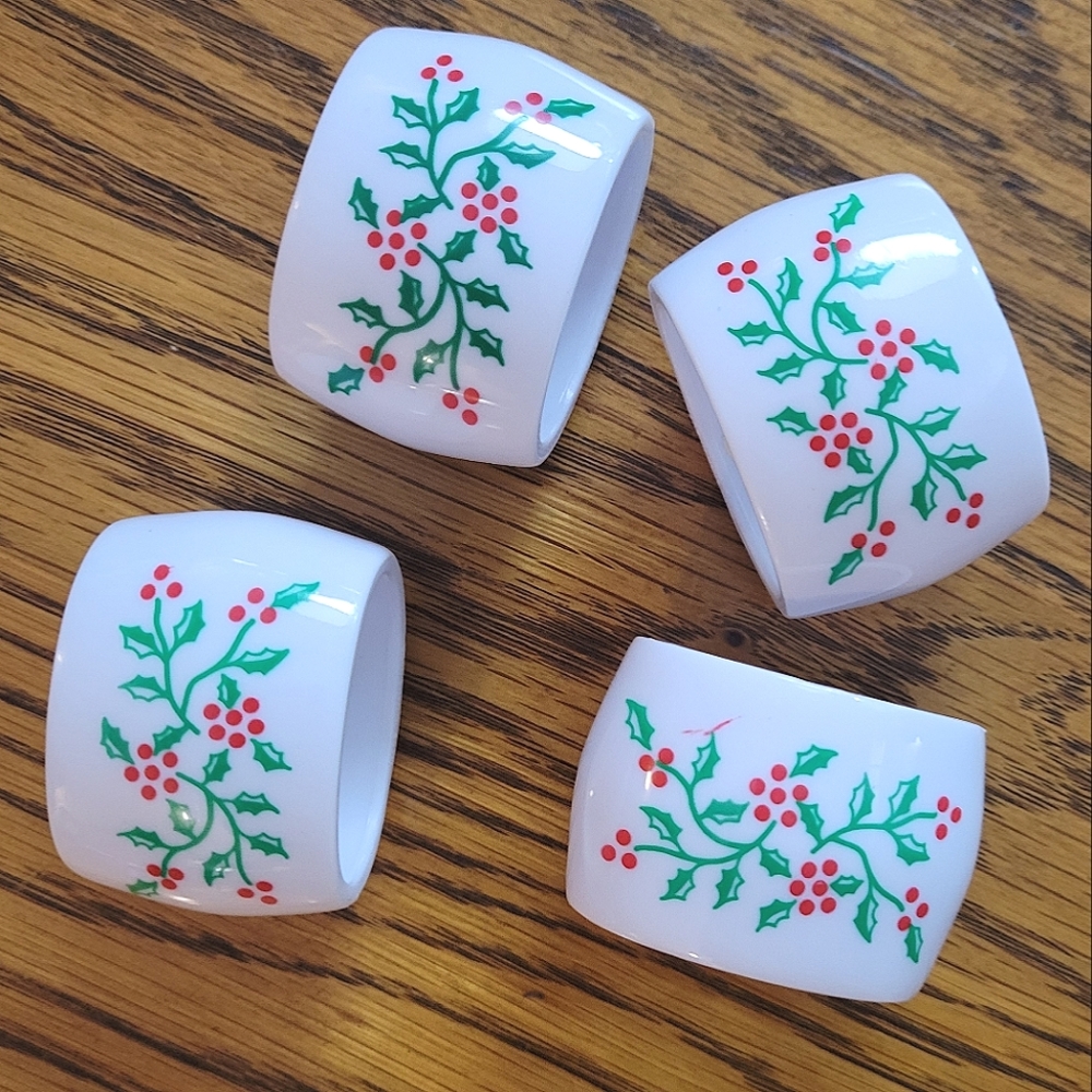 Napkin rings by REED